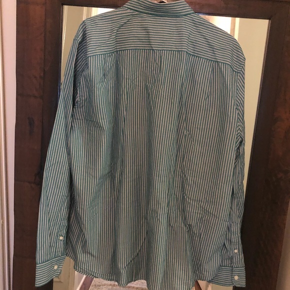 American Eagle long-sleeve stripe button-up shirt - Picture 3 of 6